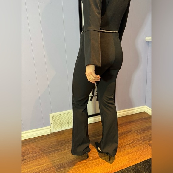 Fun sexy jumpsuit - Picture 5 of 10